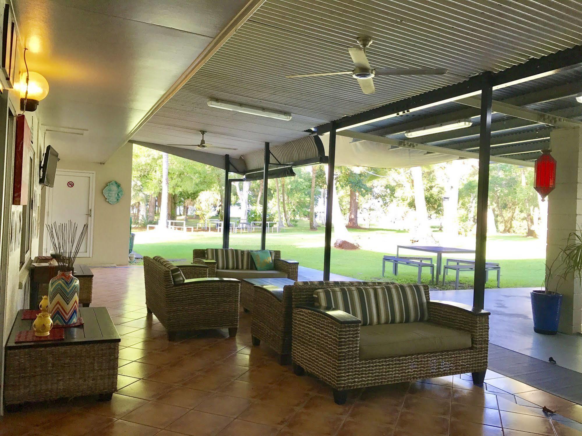 Bramston Beach Motel Dış mekan fotoğraf