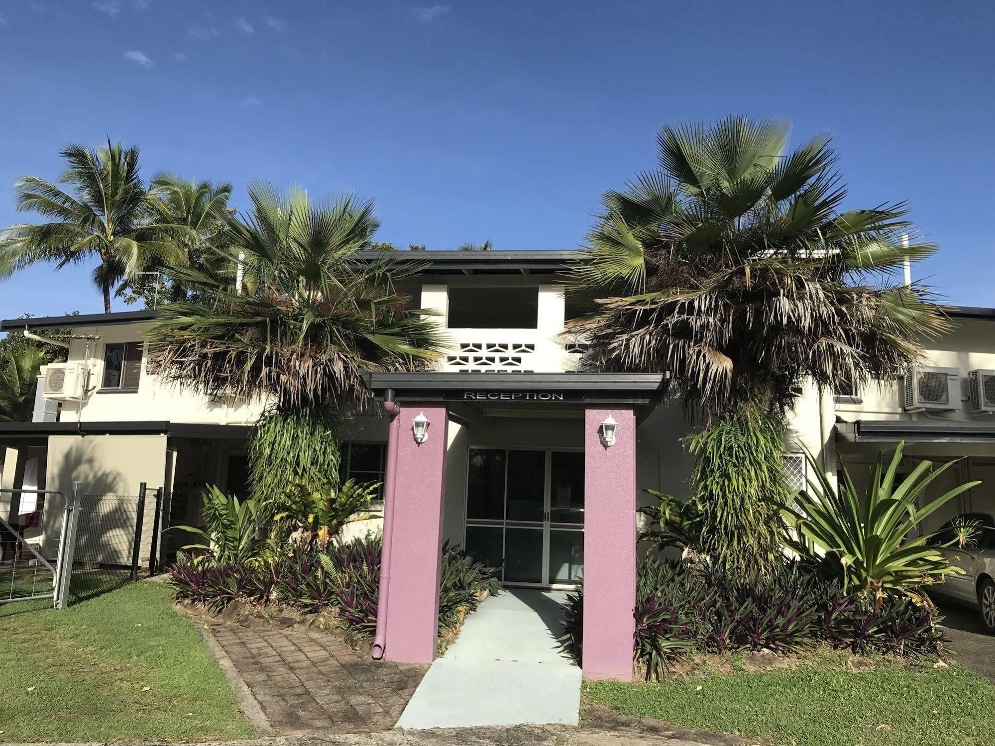 Bramston Beach Motel Dış mekan fotoğraf