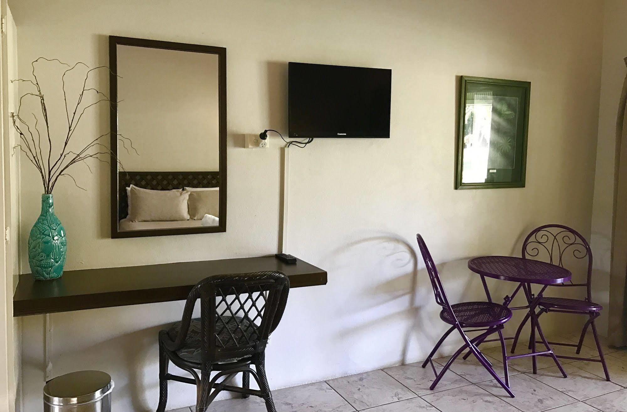 Bramston Beach Motel Dış mekan fotoğraf
